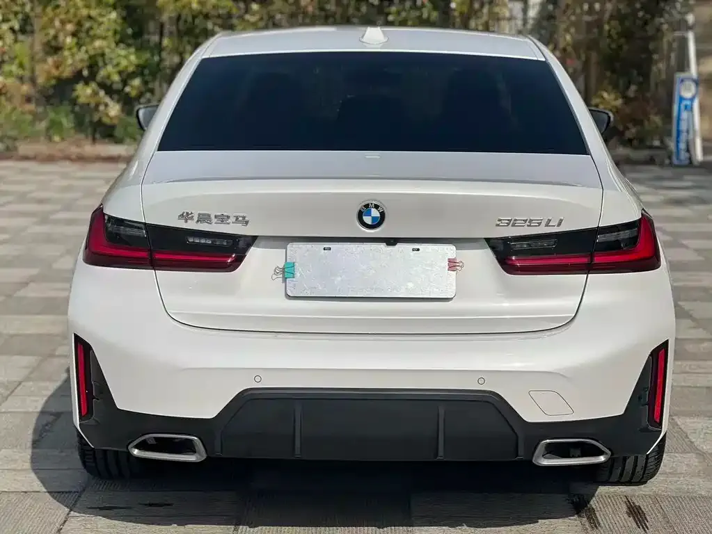 BMW 3 Series 2023 из CN, фото 5