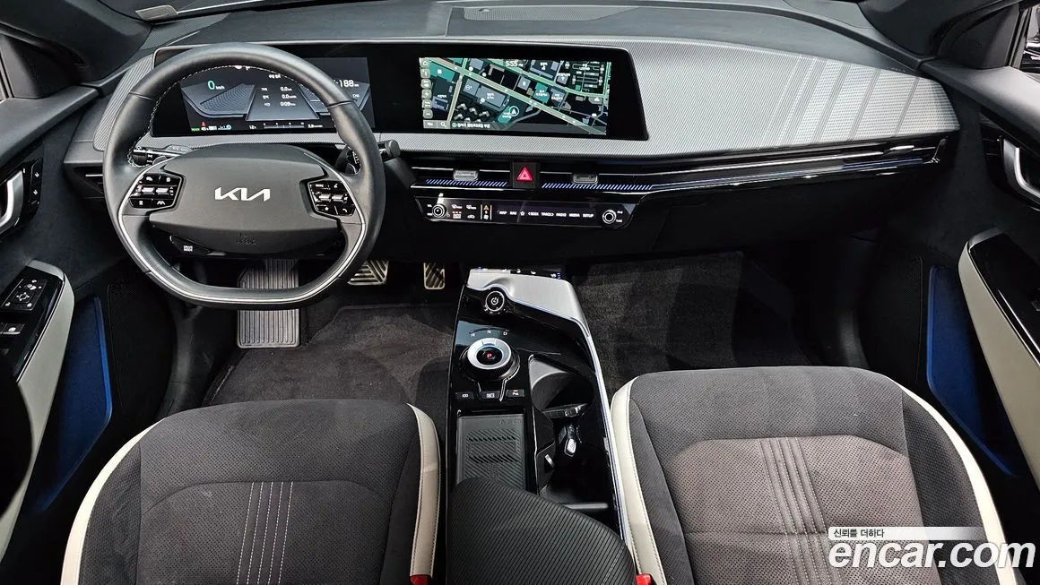 Kia EV6 — фото 9