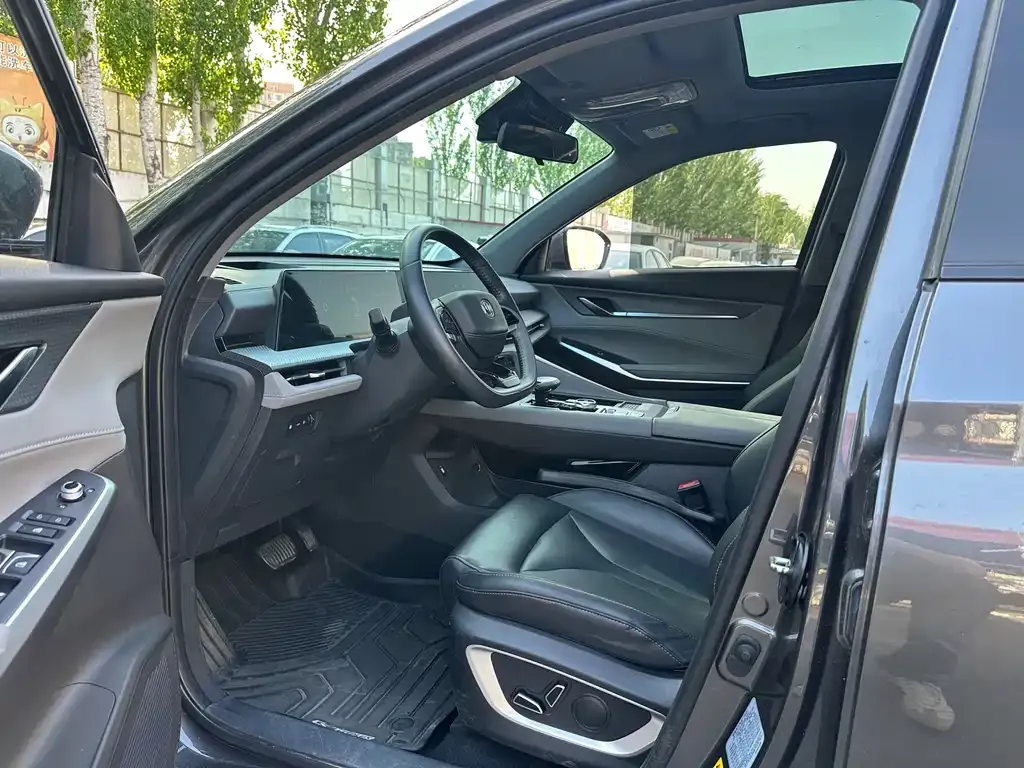 Changan CS75PLUS 2023 из CN, фото 3