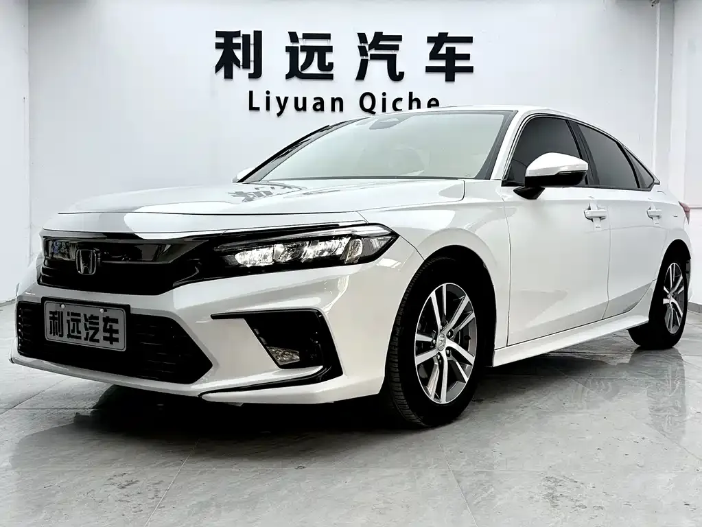 Honda Civic — фото 1