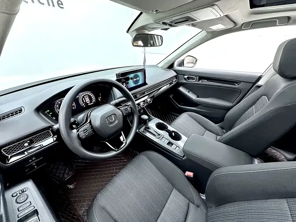 Honda Civic — фото 10