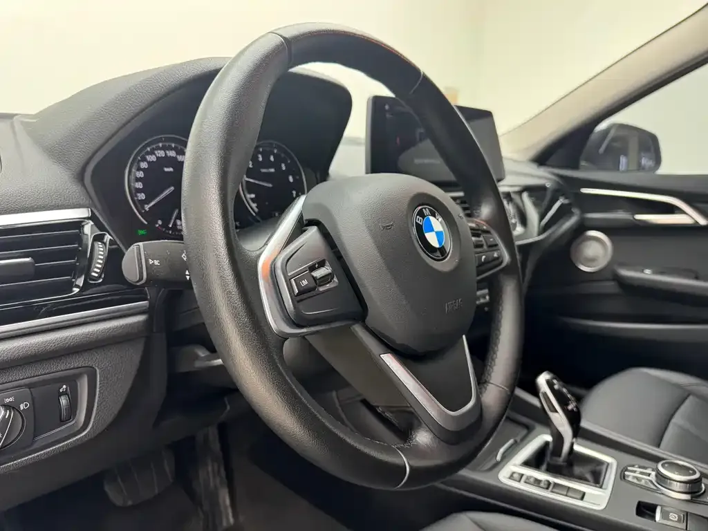BMW 1 Series — фото 10