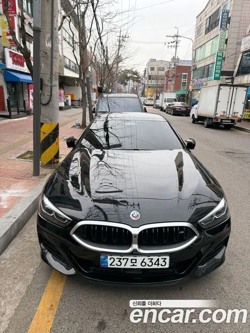 BMW 8-Series — фото 1