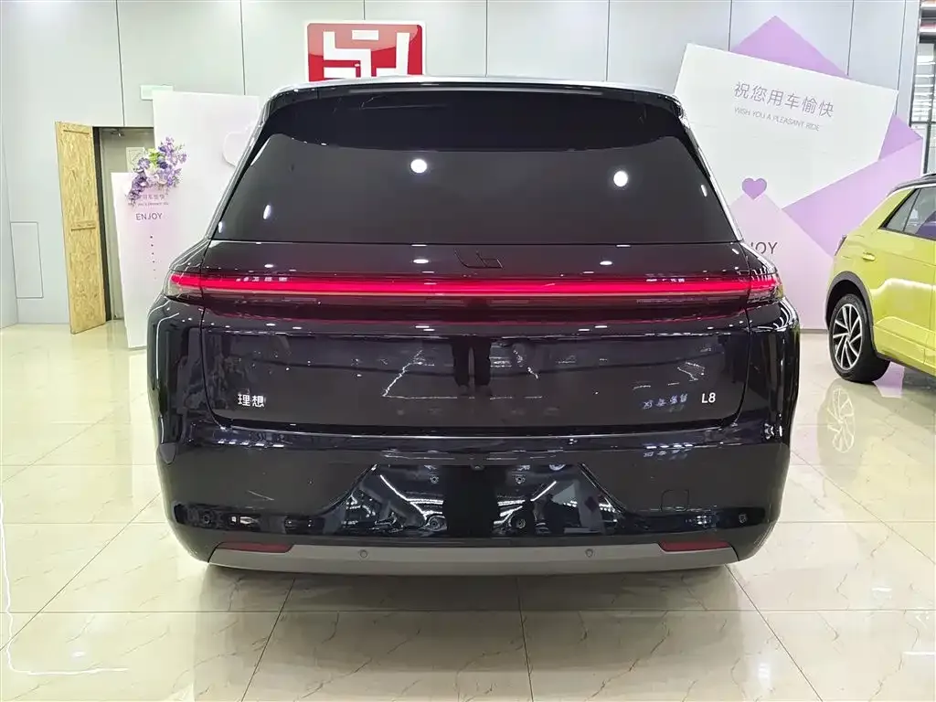 Li Auto L8 2024 из CN, фото 6