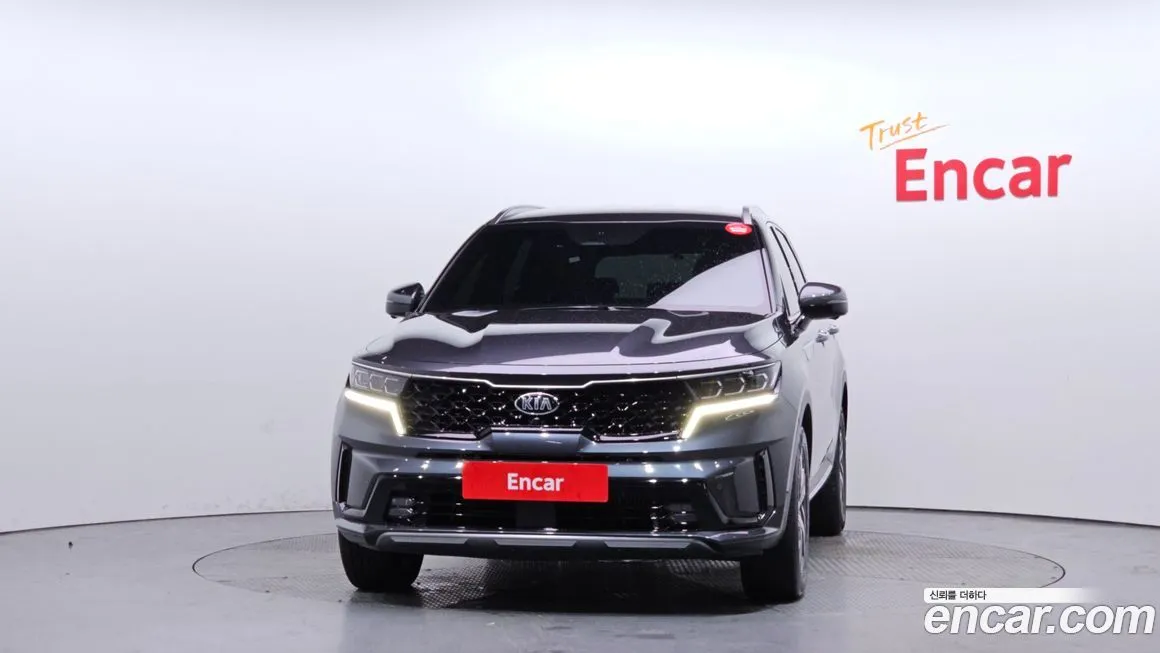 Kia Sorento — фото 4