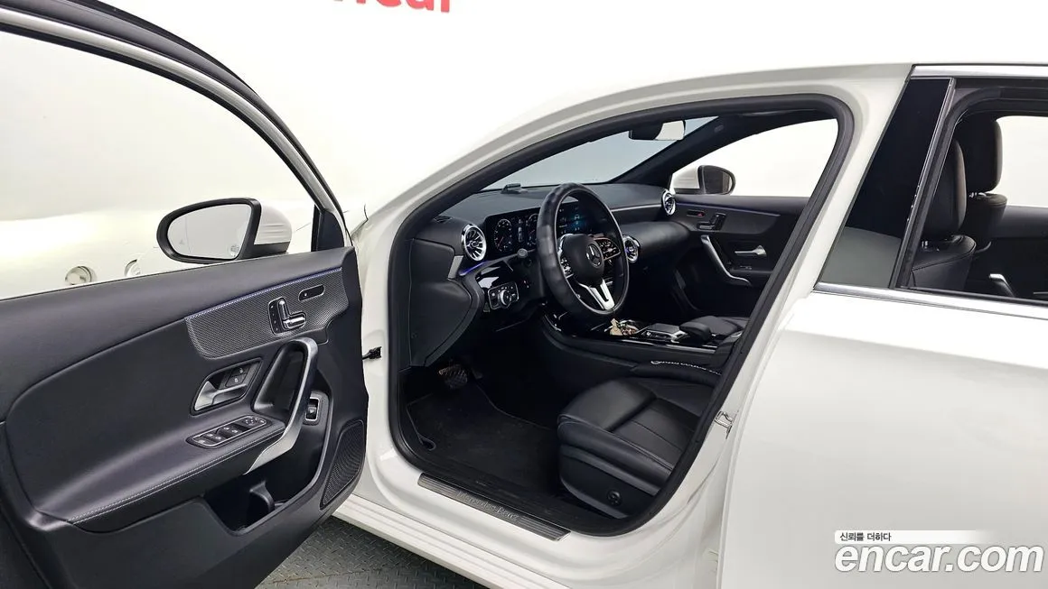 Mercedes-Benz A-Class 2023 из KR, фото 10