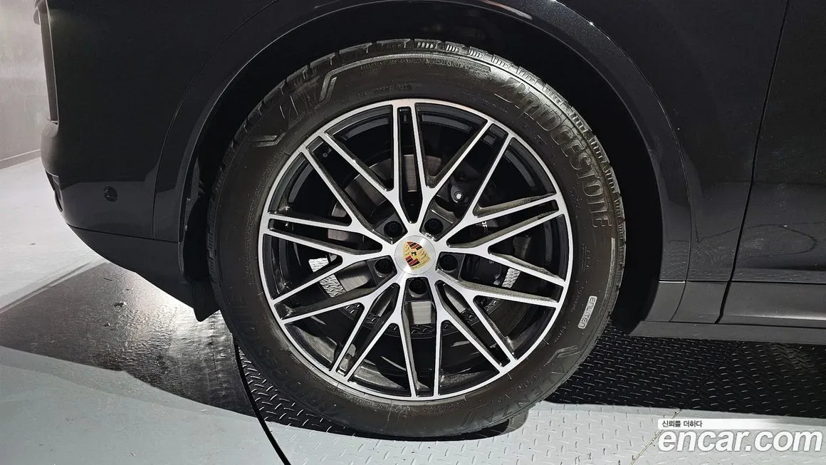 Porsche Cayenne 2024 из KR, фото 6