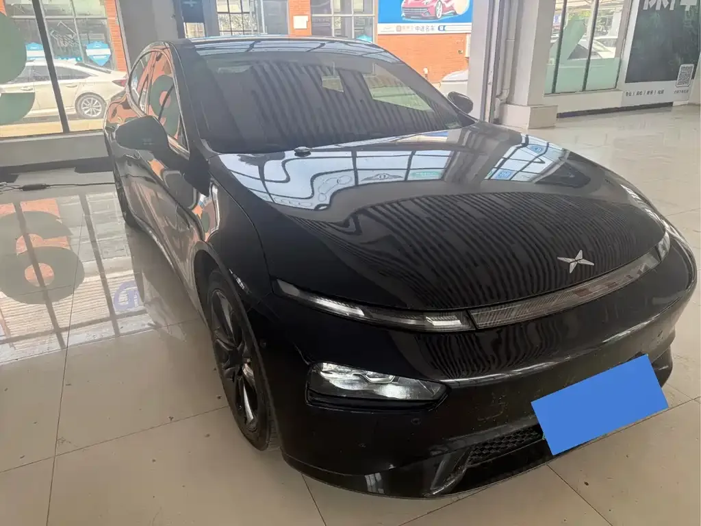 XPeng P7