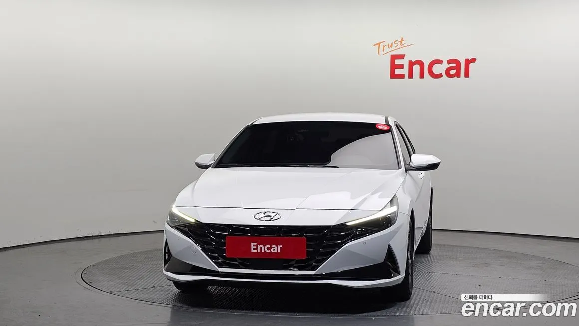 Hyundai AVANTE 2022 из KR, фото 2