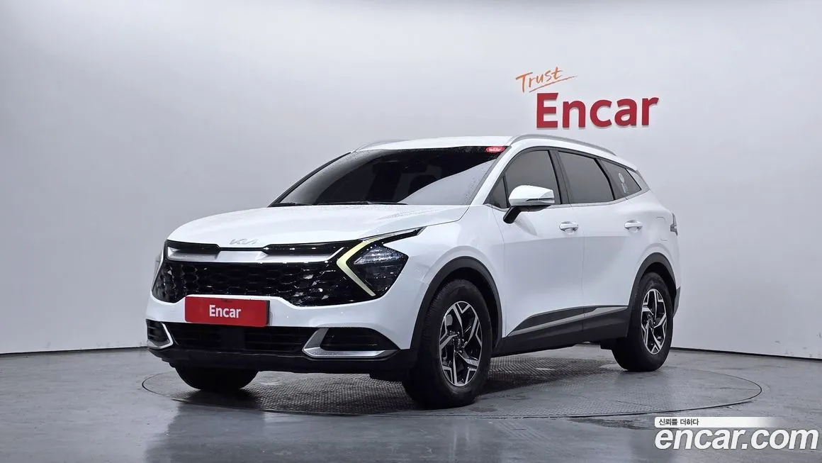 Kia Sportage — фото 1