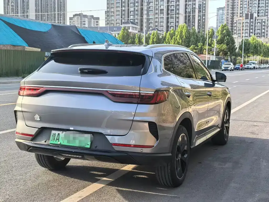 BYD PLUS New Energy — фото 5