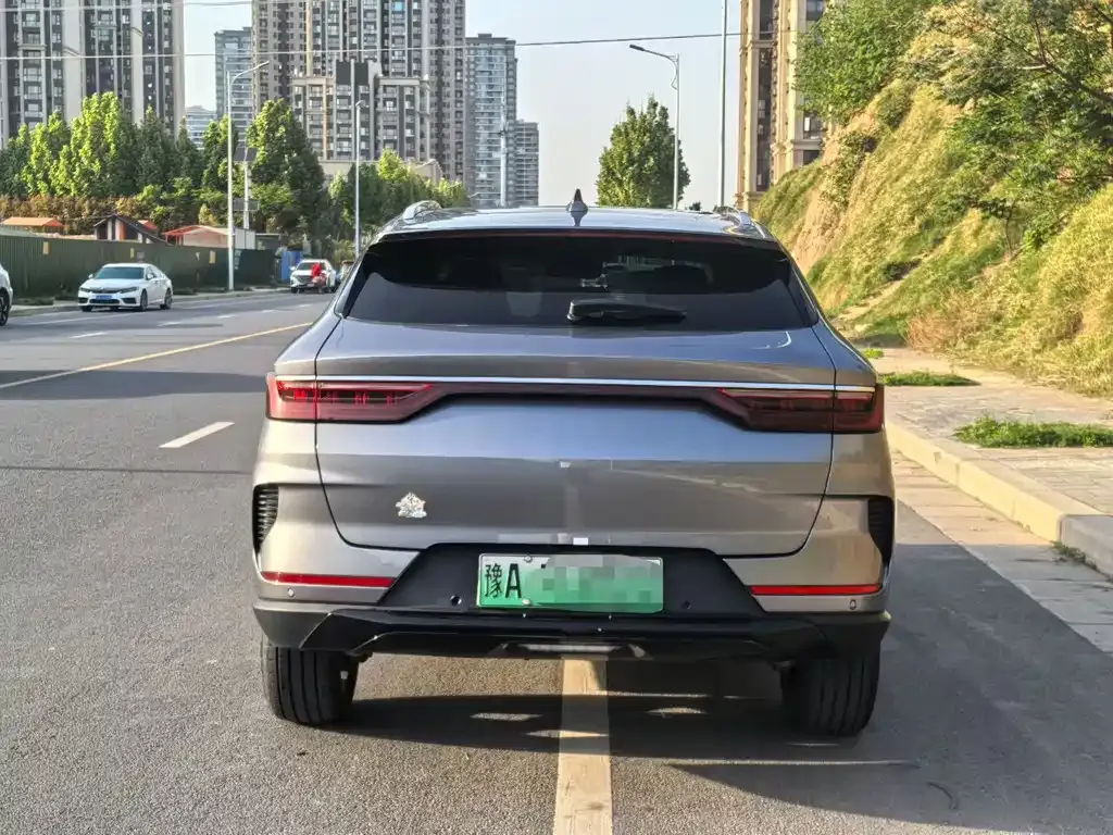 BYD PLUS New Energy — фото 7