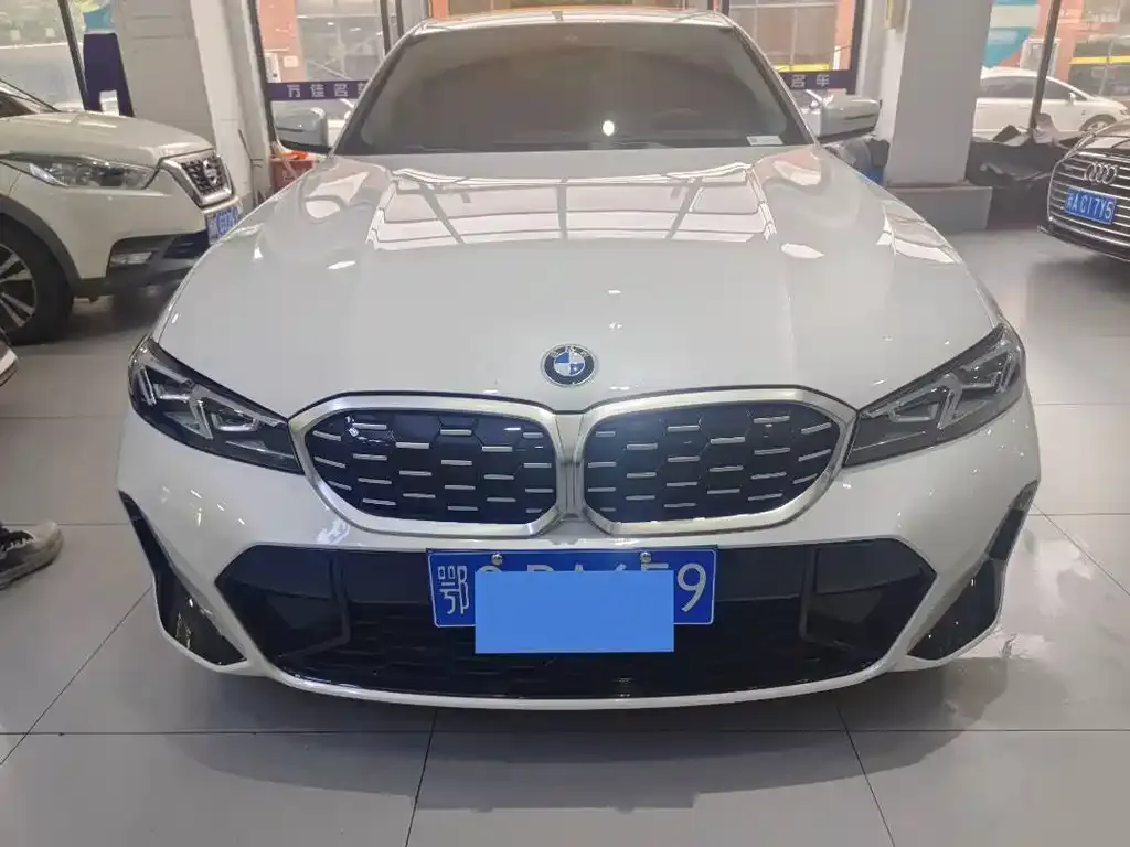 BMW 3 Series — фото 1