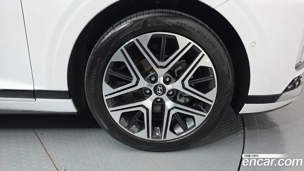 Hyundai Grandeur 2024 из KR, фото 6