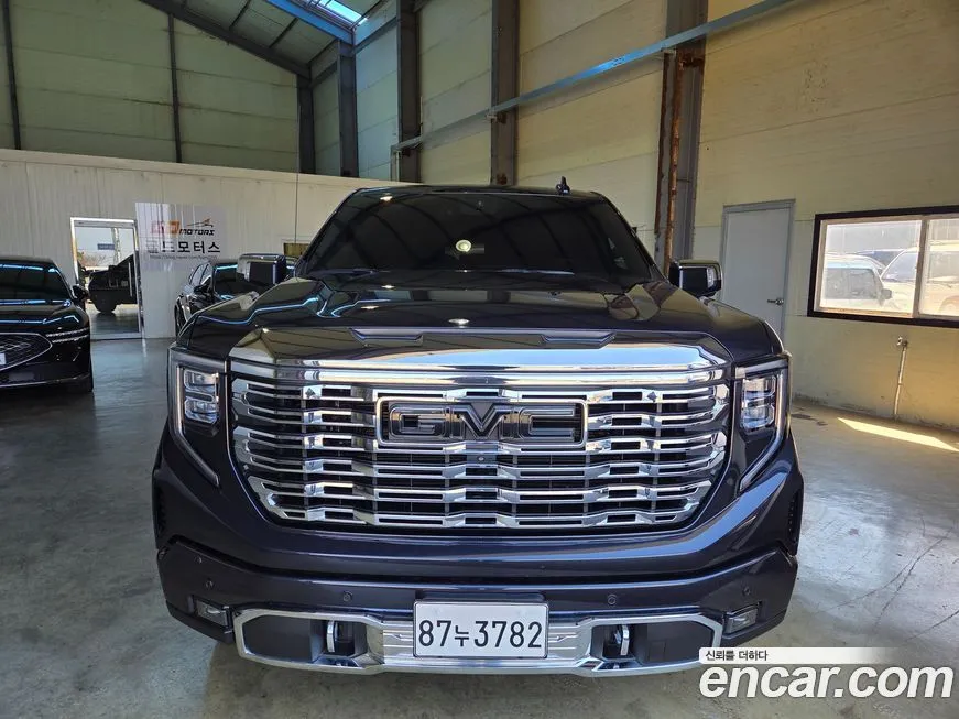 GMC Sierra 2023 из KR, фото 8