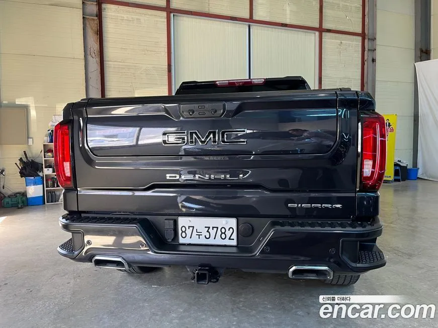 GMC Sierra 2023 из KR, фото 7