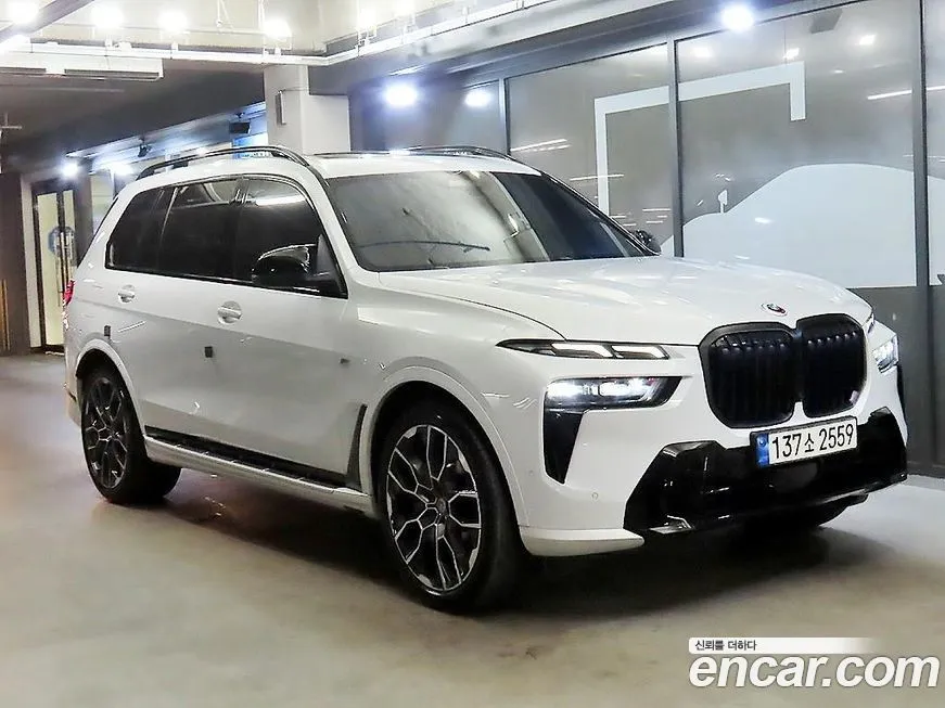 BMW X7 — фото 1