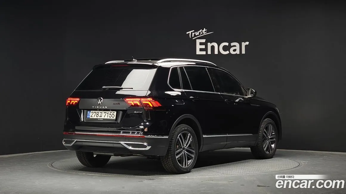 Volkswagen Tiguan — фото 2