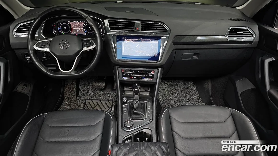 Volkswagen Tiguan — фото 7