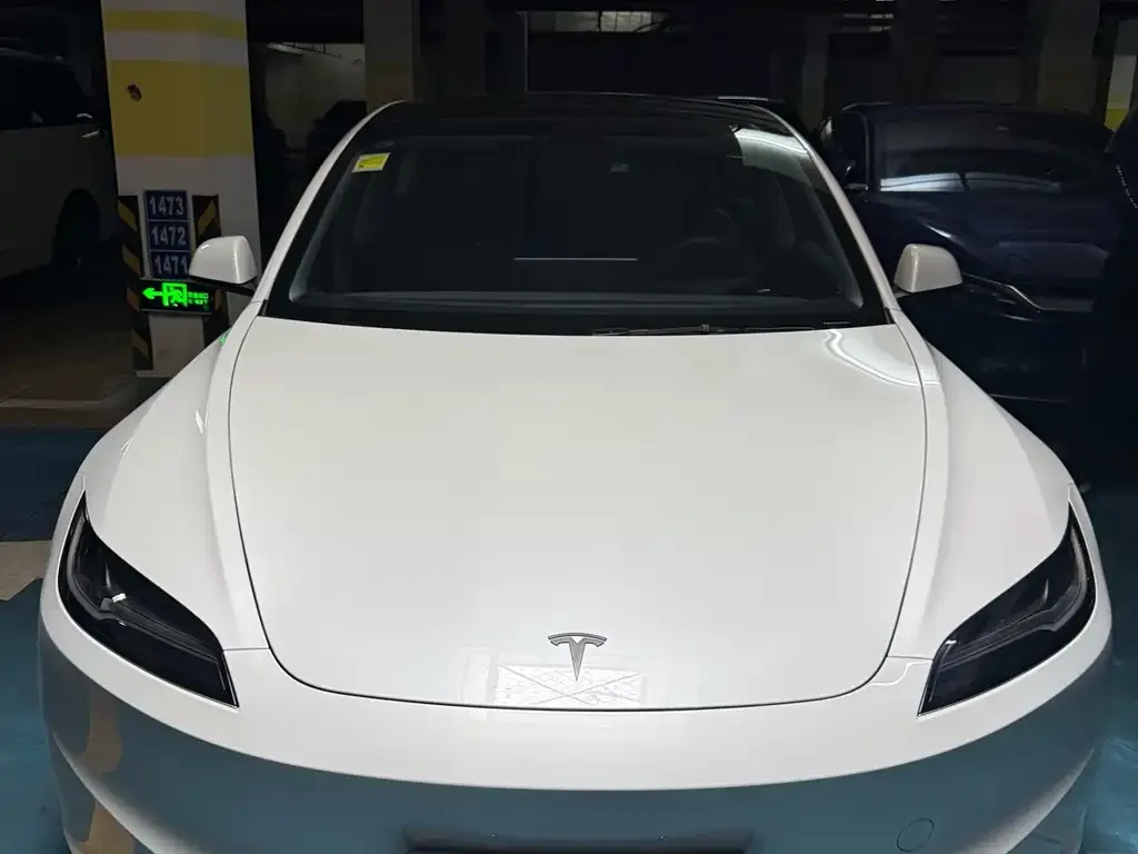 Tesla Model 3 — фото 2