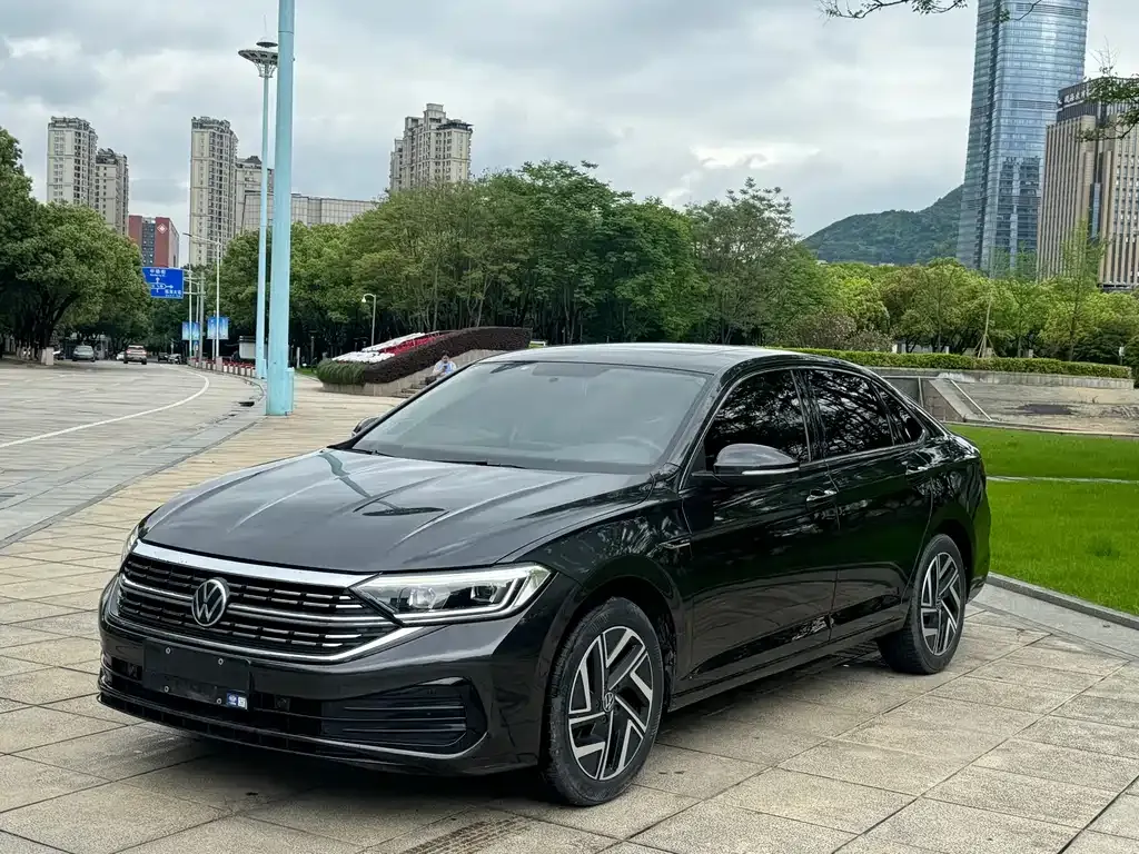 Volkswagen Sagitar 2023 из CN, фото 1