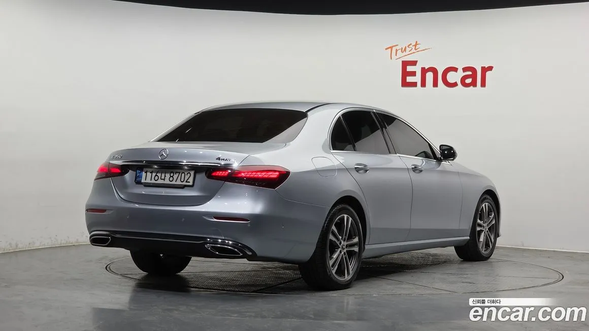 Mercedes-Benz E-Class 2022 из KR, фото 2