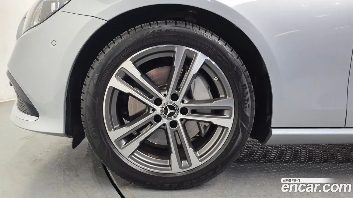 Mercedes-Benz E-Class 2022 из KR, фото 10