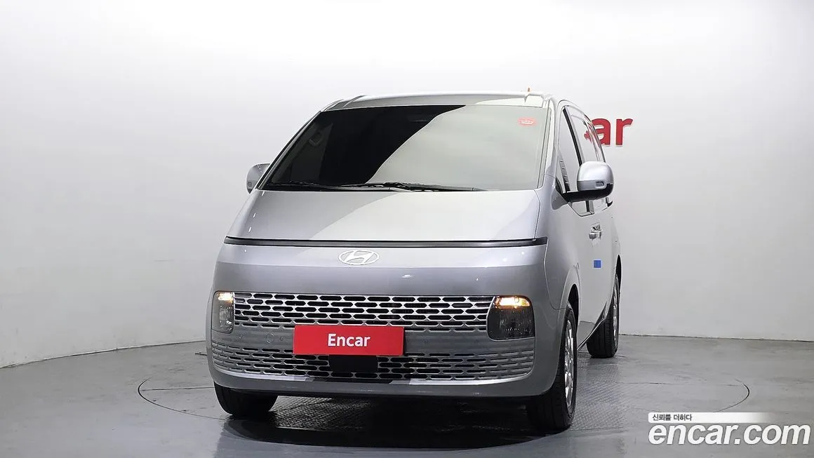 Hyundai Staria 2025 из KR, фото 3