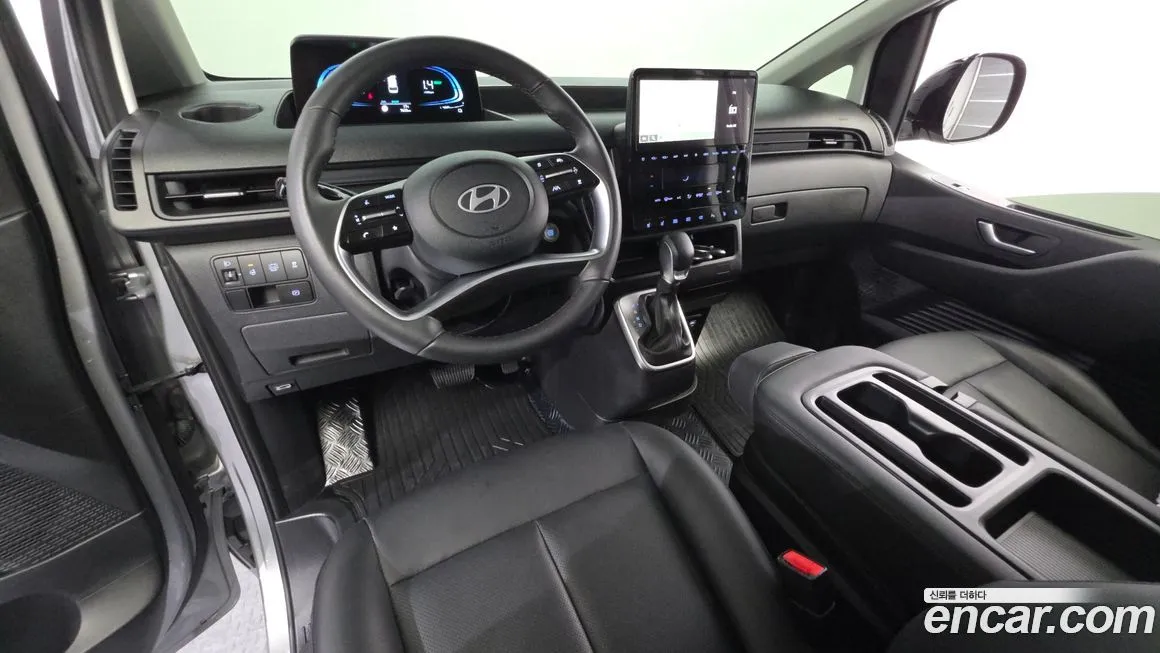 Hyundai Staria 2025 из KR, фото 6
