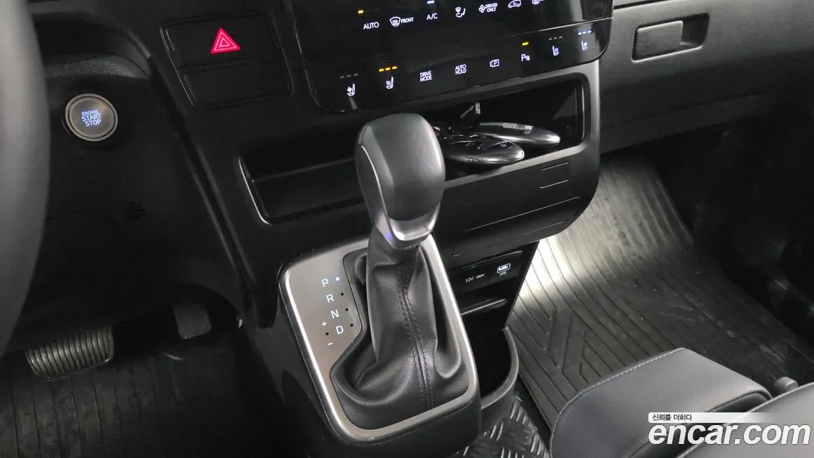 Hyundai Staria 2025 из KR, фото 10