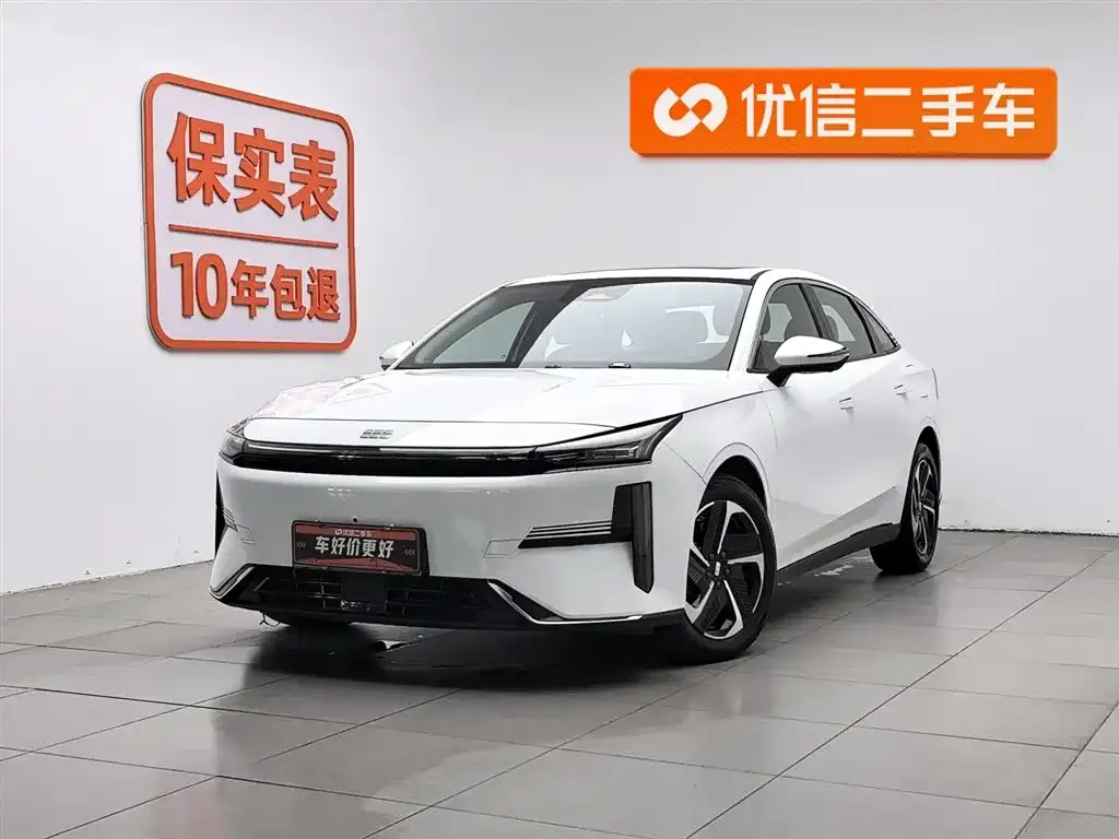 Geely Galaxy L6