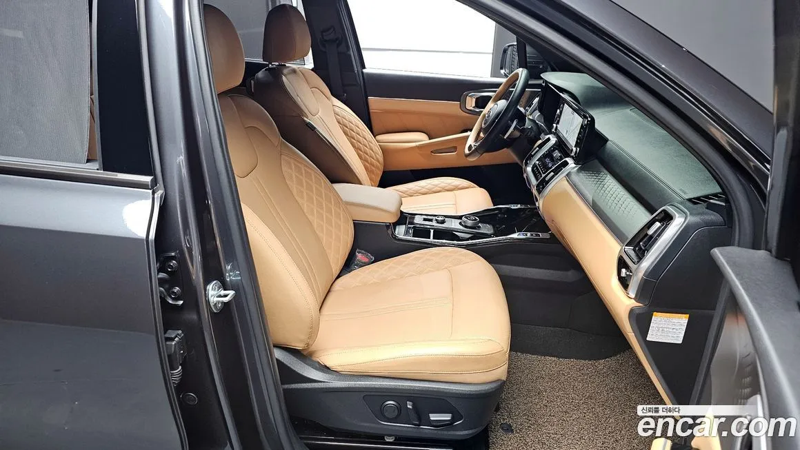 Kia Sorento — фото 8