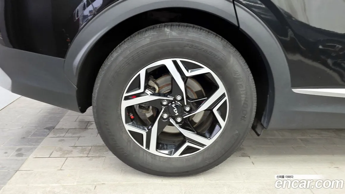 Kia Sportage — фото 7