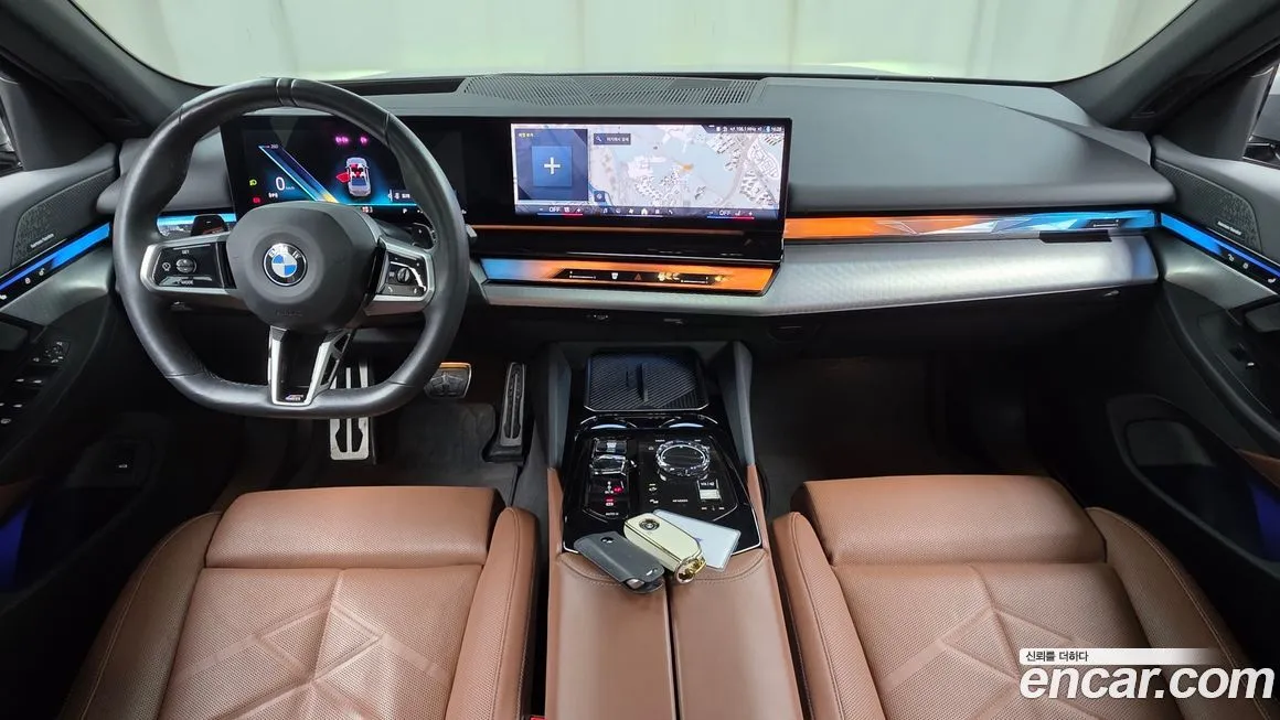 BMW 5-Series — фото 10