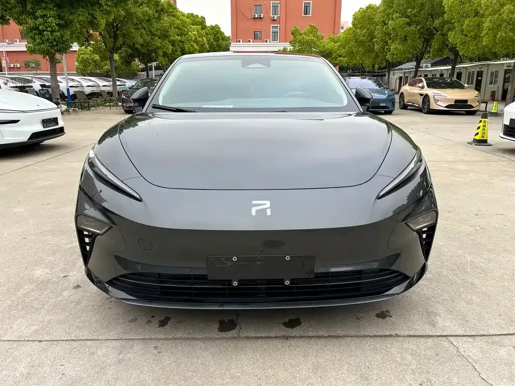 Roewe Feifan F7
