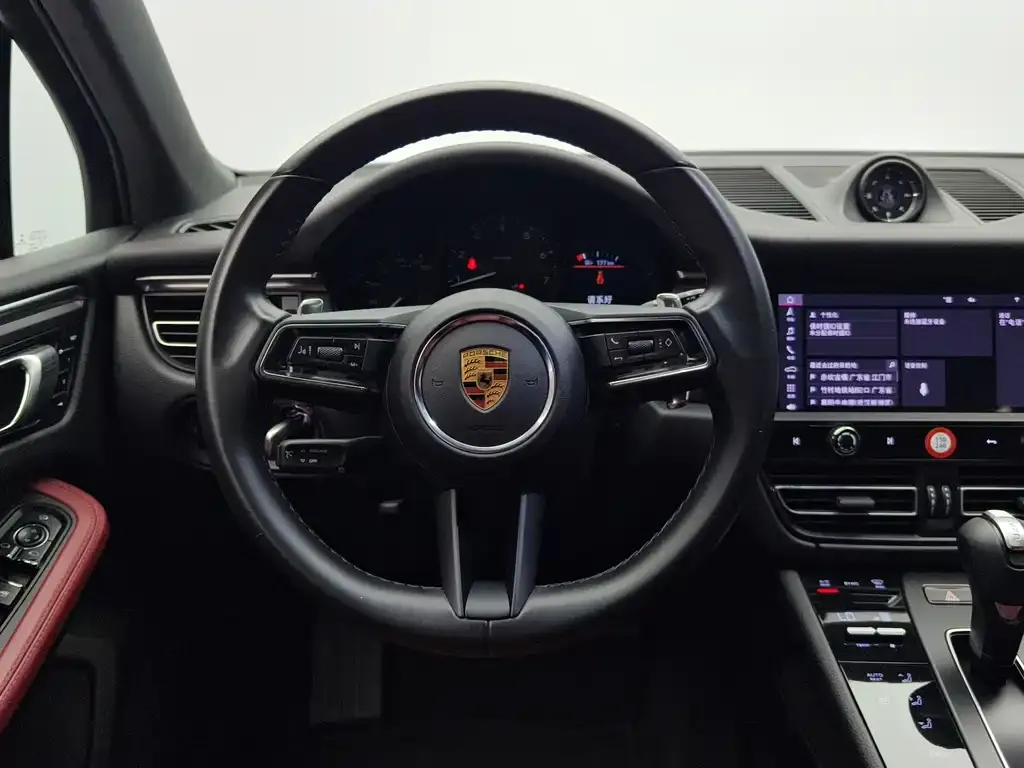Porsche Macan 2022 из CN, фото 4