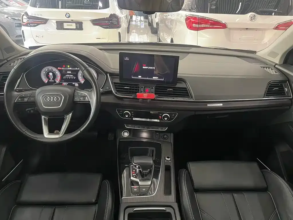 Audi Q5L 2023 из CN, фото 10