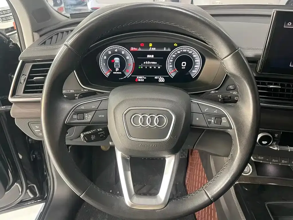Audi Q5L 2023 из CN, фото 5