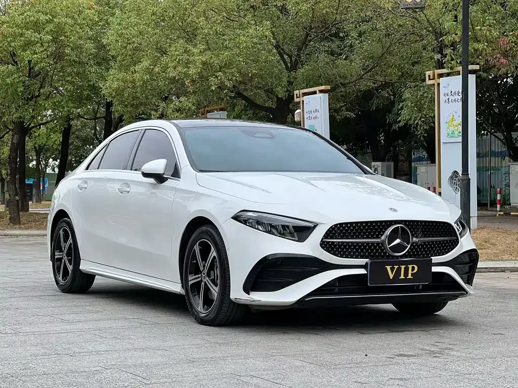 Mercedes-Benz A-Class — фото 4