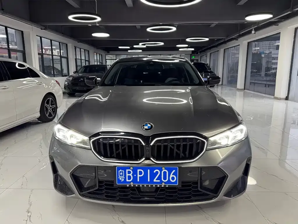 BMW 3 Series — фото 1