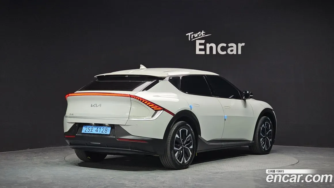 Kia EV6 — фото 4