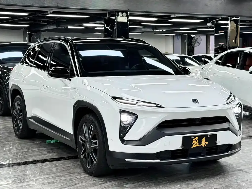 NIO ES6 — фото 8