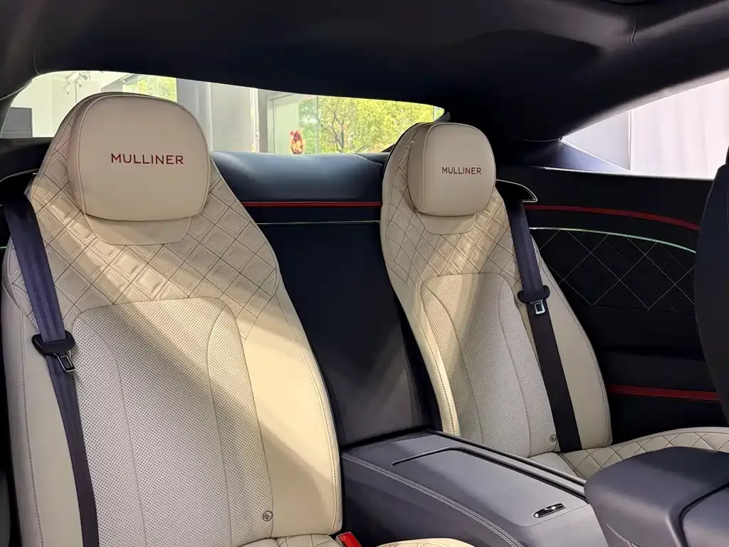 Bentley Continental 2023 из CN, фото 9