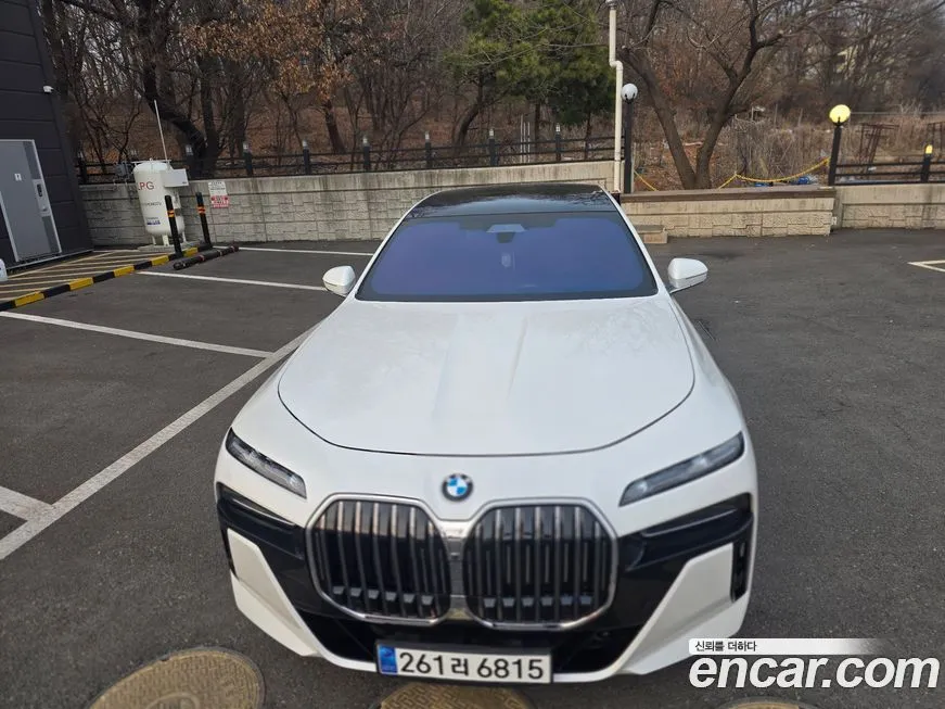 BMW 7-Series 2024 из KR, фото 6