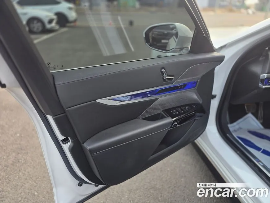 BMW 7-Series 2024 из KR, фото 5