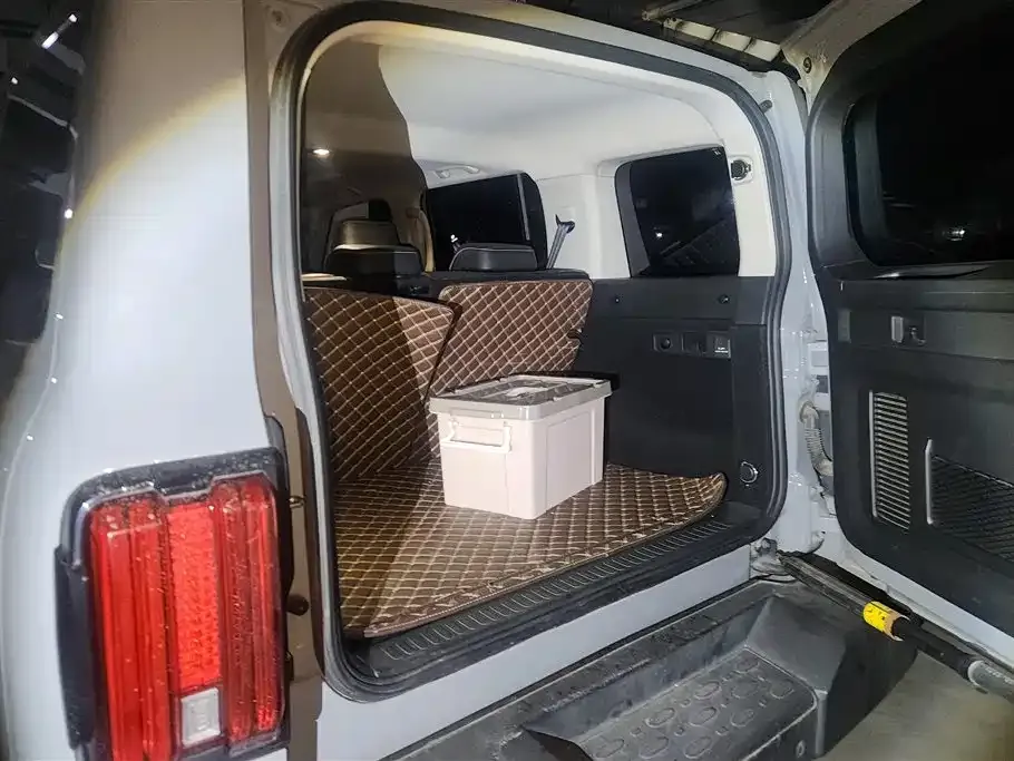 Tank 300 — фото 6