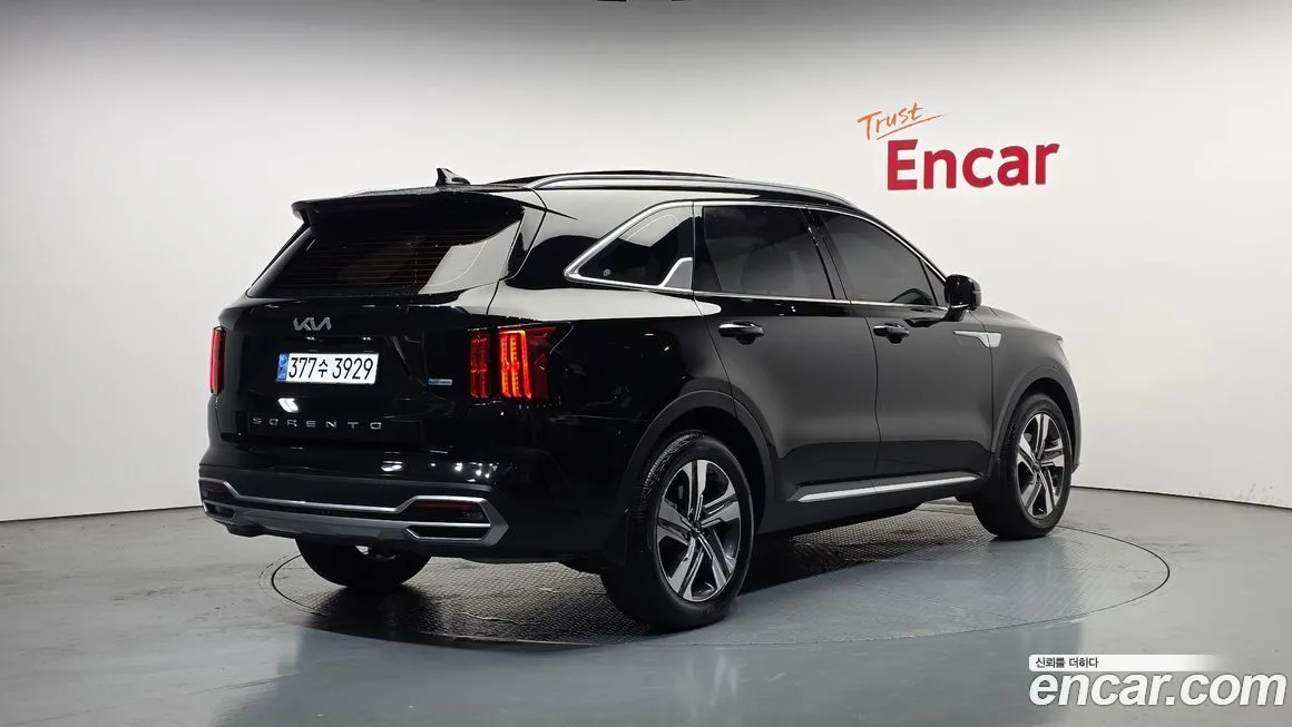 Kia Sorento — фото 7