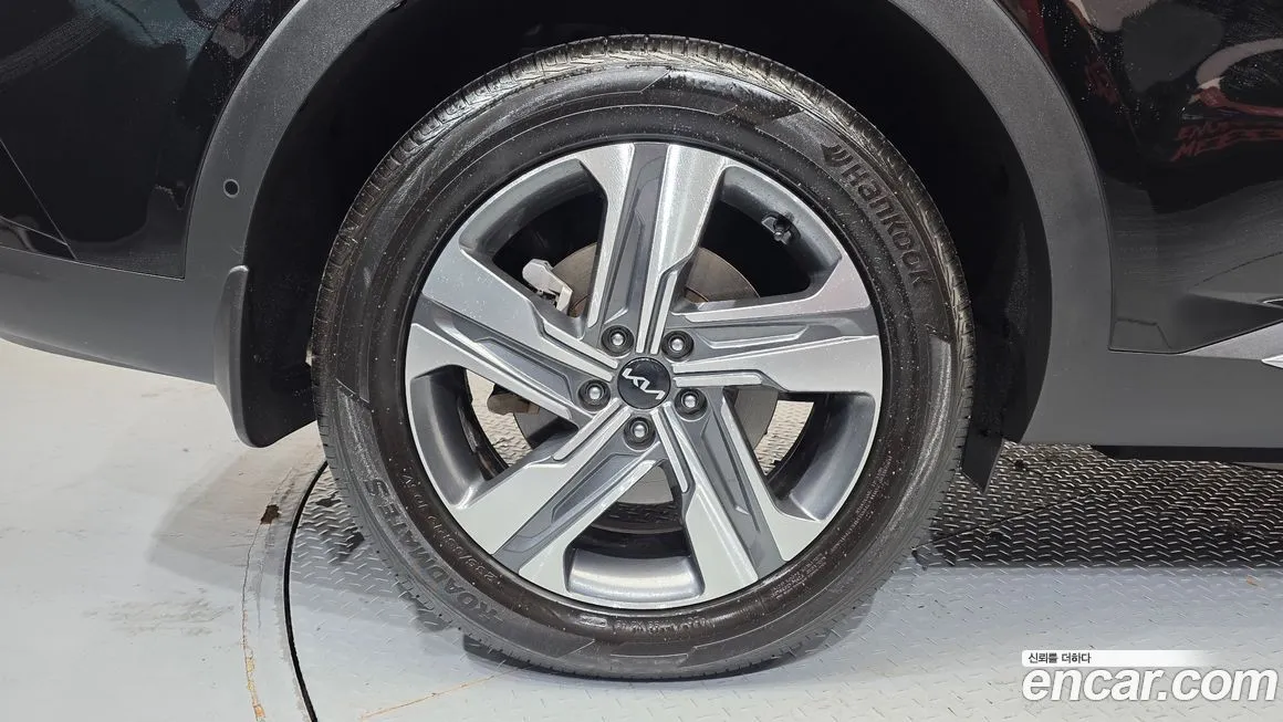 Kia Sorento — фото 8