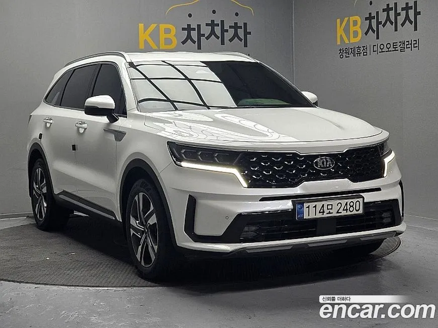Kia Sorento — фото 1