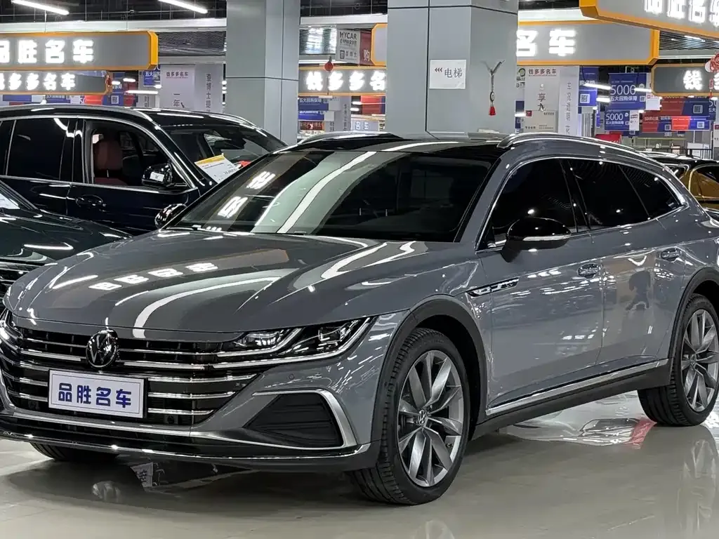 Volkswagen CC 2024 из CN, фото 1